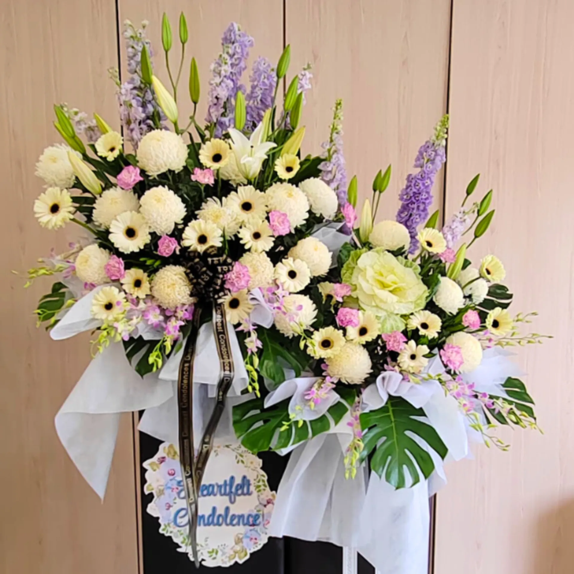 Graceful Serenity Stand