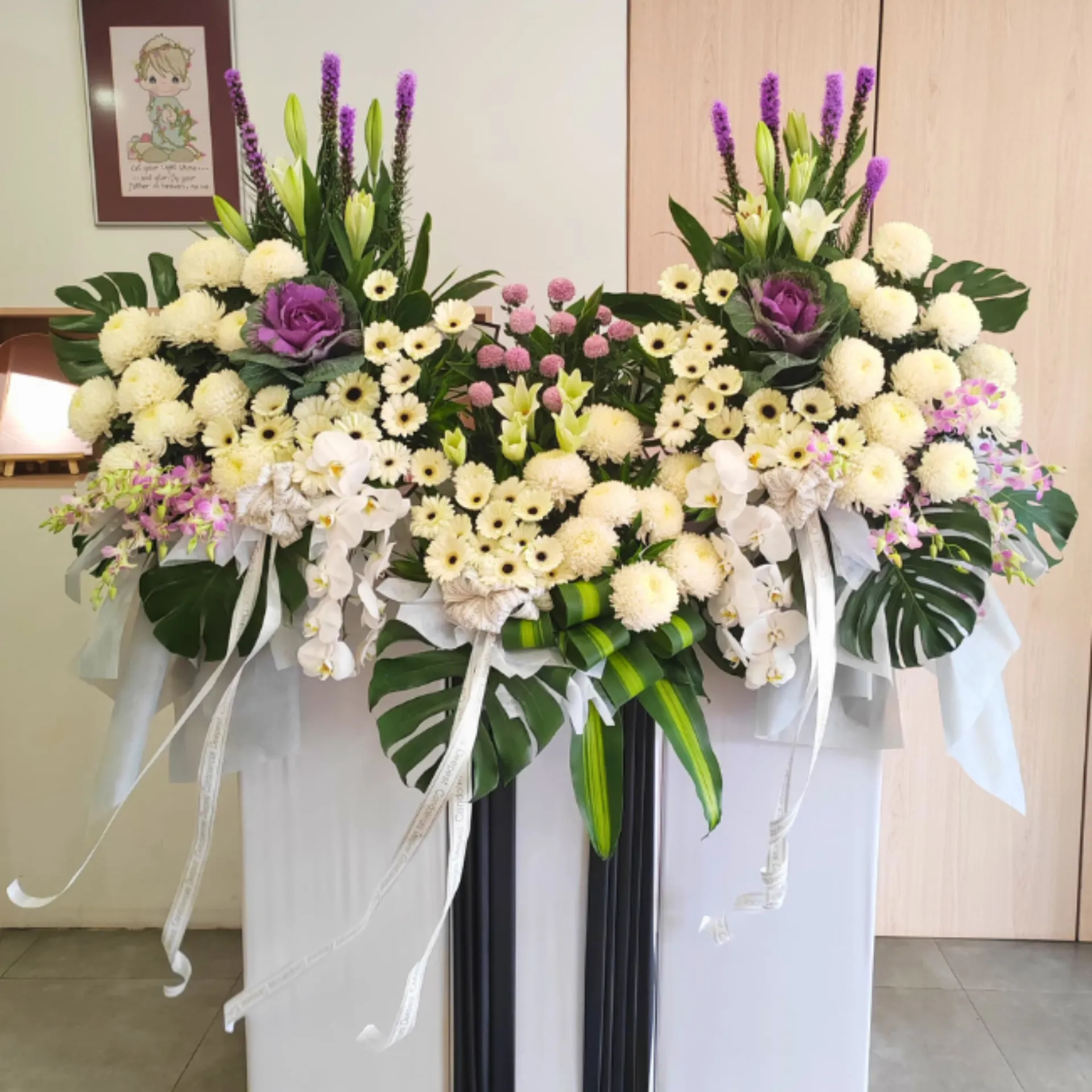 Serene Farewell Stand